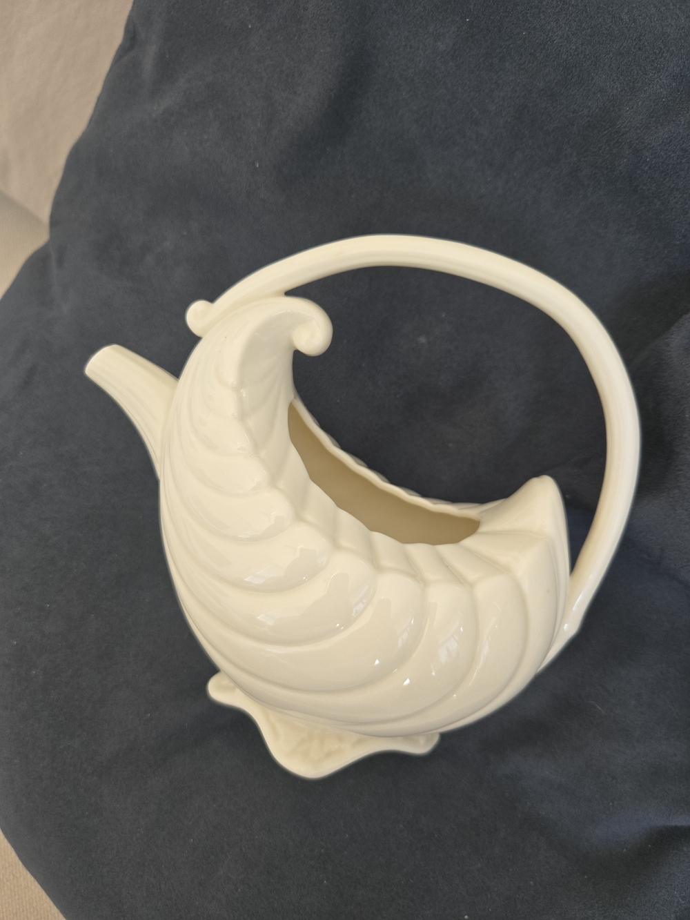 Lenox Porcelain "Nautilus Shell" Creamer Vintage MADE IN USA